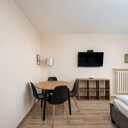 Royal Baths Inviting By Bookinghost Warsaw