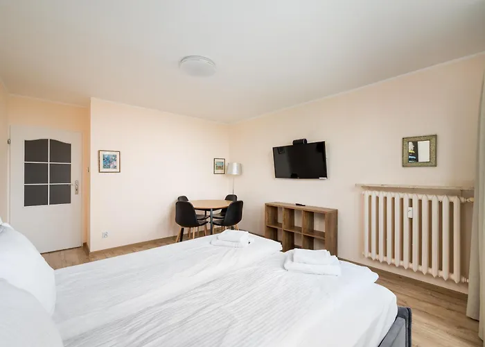 Apartment Royal Baths Inviting By Bookinghost *