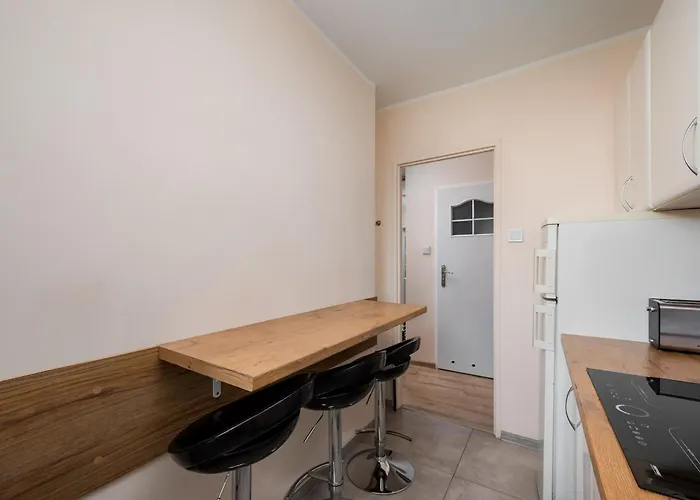 Royal Baths Inviting By Bookinghost * وارسو